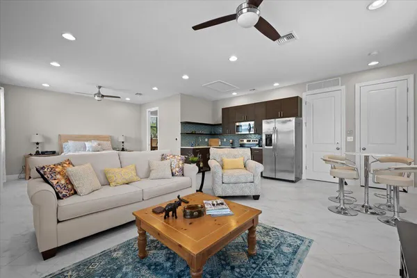 $2,400 | 5013 Grandiflora Road, Palm Beach Gardens, FL 33418