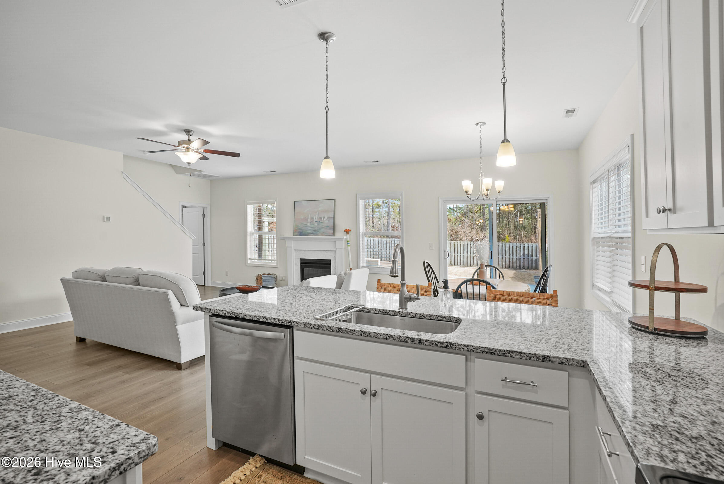 1408 Branch Row Wilmington, NC 28405 - Photo 15 of 42 1408BranchRow_Jacki_MLS_15