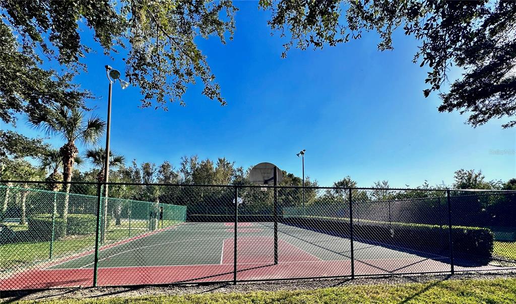 586 Huntington Pines Drive Ocoee, FL 34761 - Photo 51 of 51 a view of a park