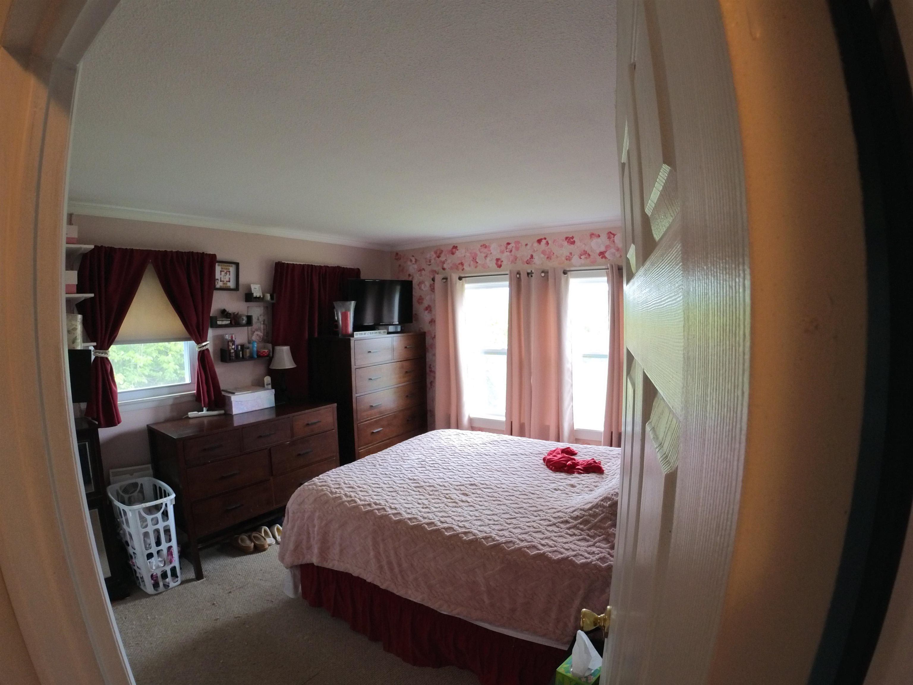562 Lake Region Road Orleans, VT 05860 - Photo 21 of 57