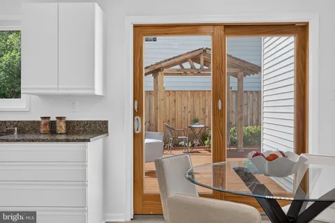$1,247,000 | 11112 Broad Green Drive, Potomac, MD 20854