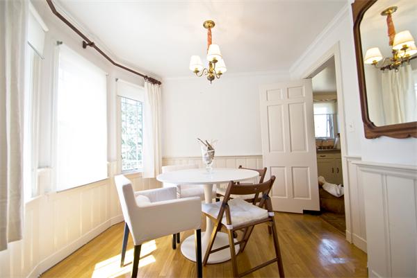 34 Roundwood Road Newton, MA 02464 - Photo 4 of 15 Gallery Image 4