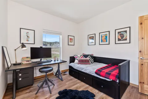 $775,000 | 32404 Ute Trail, Oak Creek, CO 80467