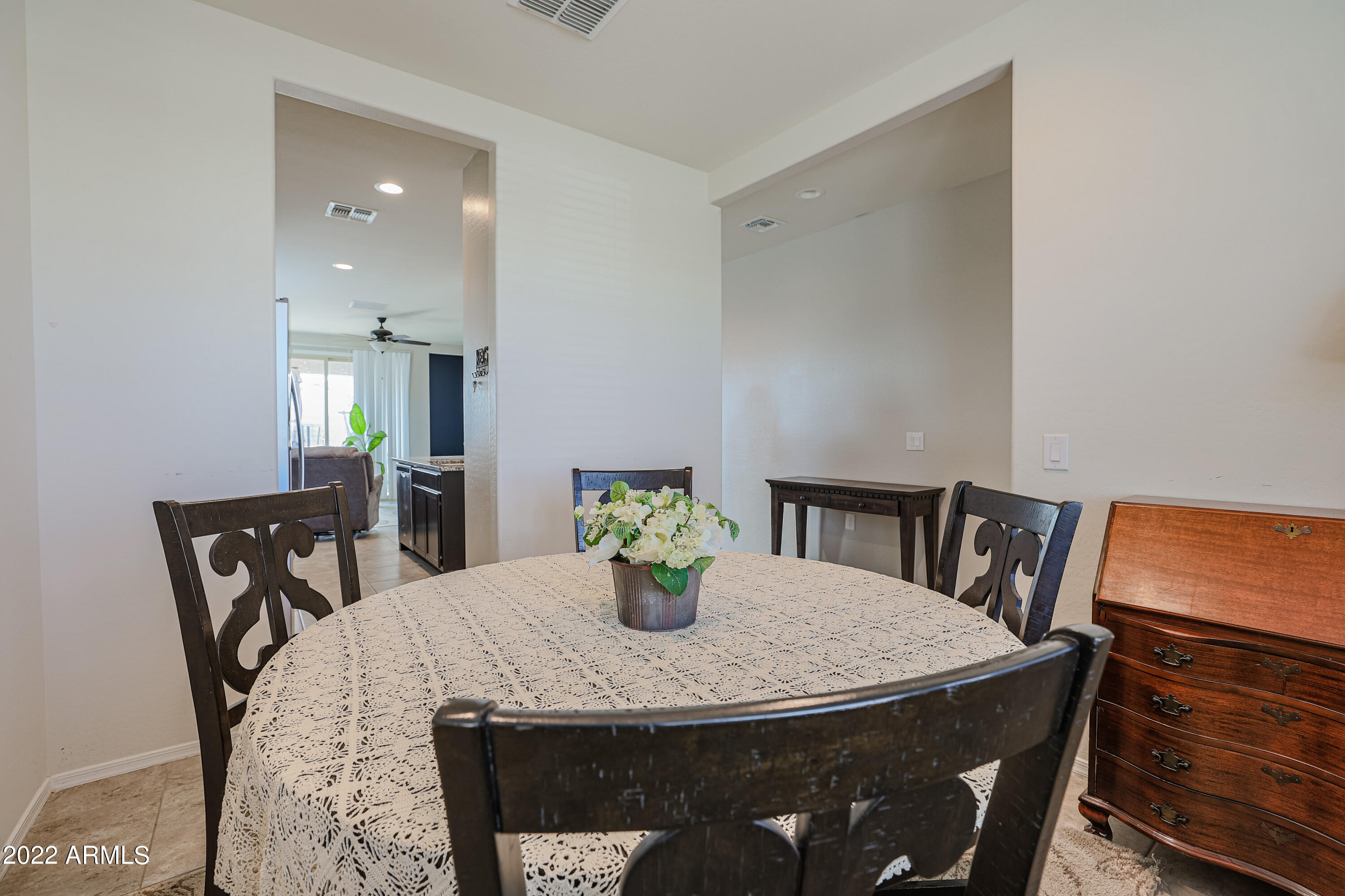 30981 West Osborn Road Buckeye, AZ 85396 - Photo 7 of 31 B (5)