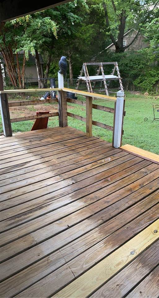 3894 Ross Road Memphis, TN 38115 - Photo 10 of 11 a view of backyard with deck