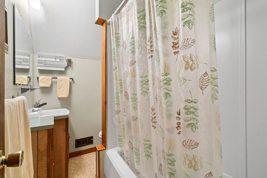 1721 Settlement Road Young Harris, GA 30582 - Photo 24 of 54 Gallery Image 24