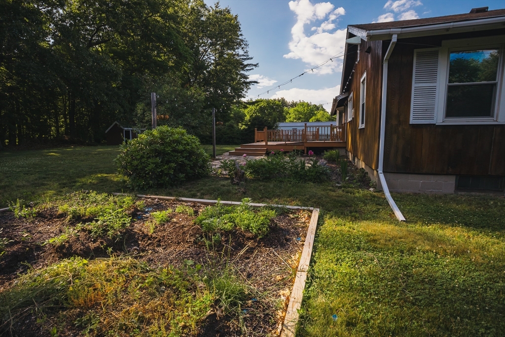 40 Newell Pond Road Greenfield, MA 01301 - Photo 33 of 41