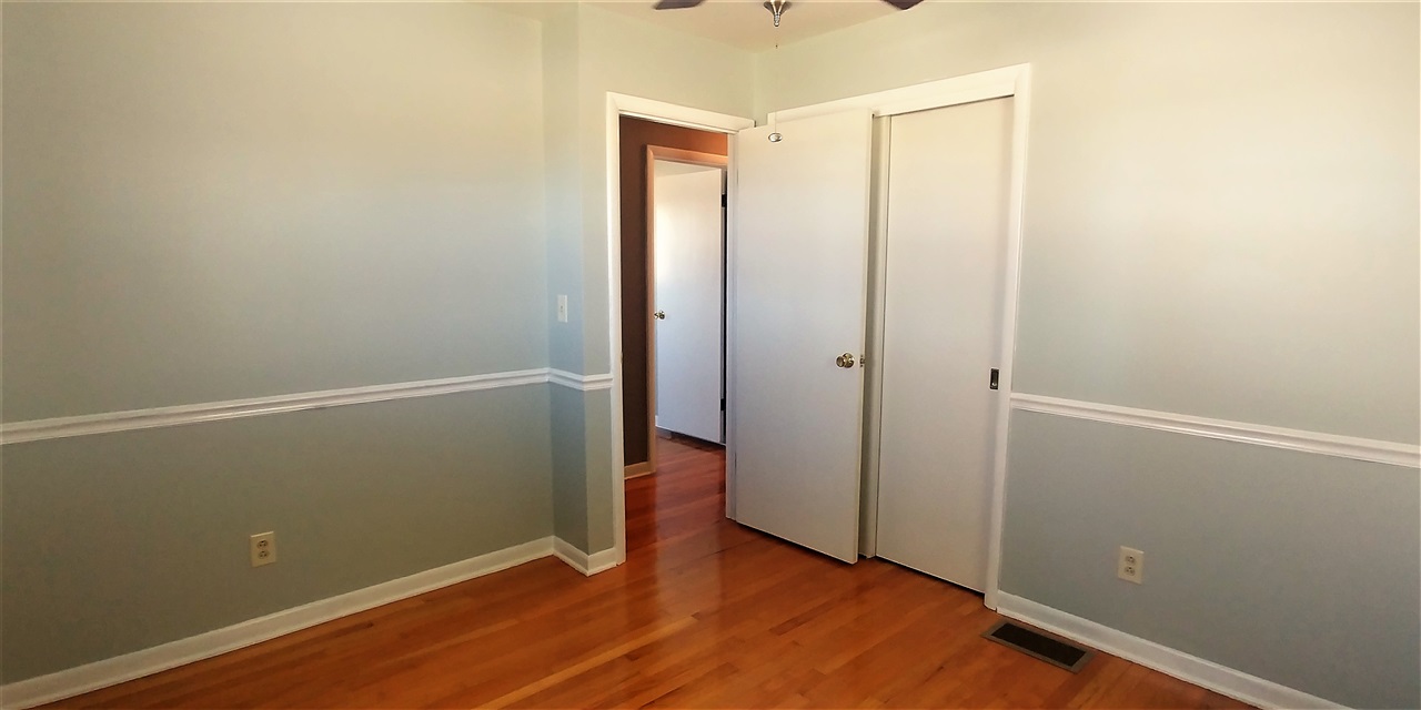 8444 Telephone Road Newburgh, IN 47630 - Photo 19 of 34