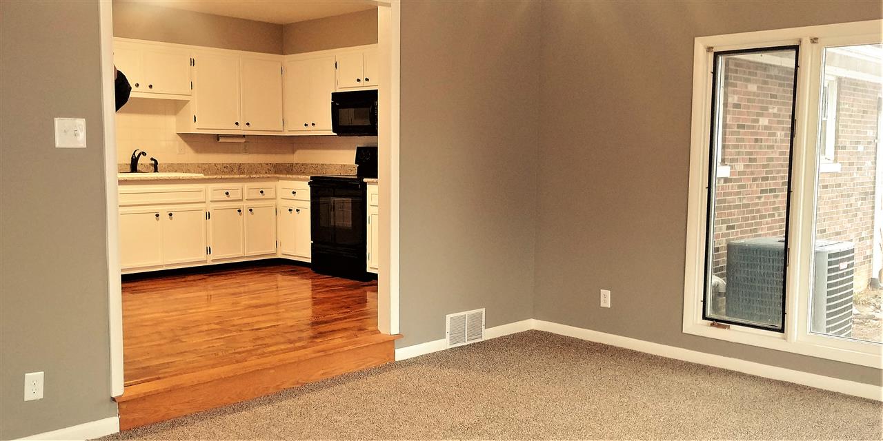 8444 Telephone Road Newburgh, IN 47630 - Photo 10 of 34