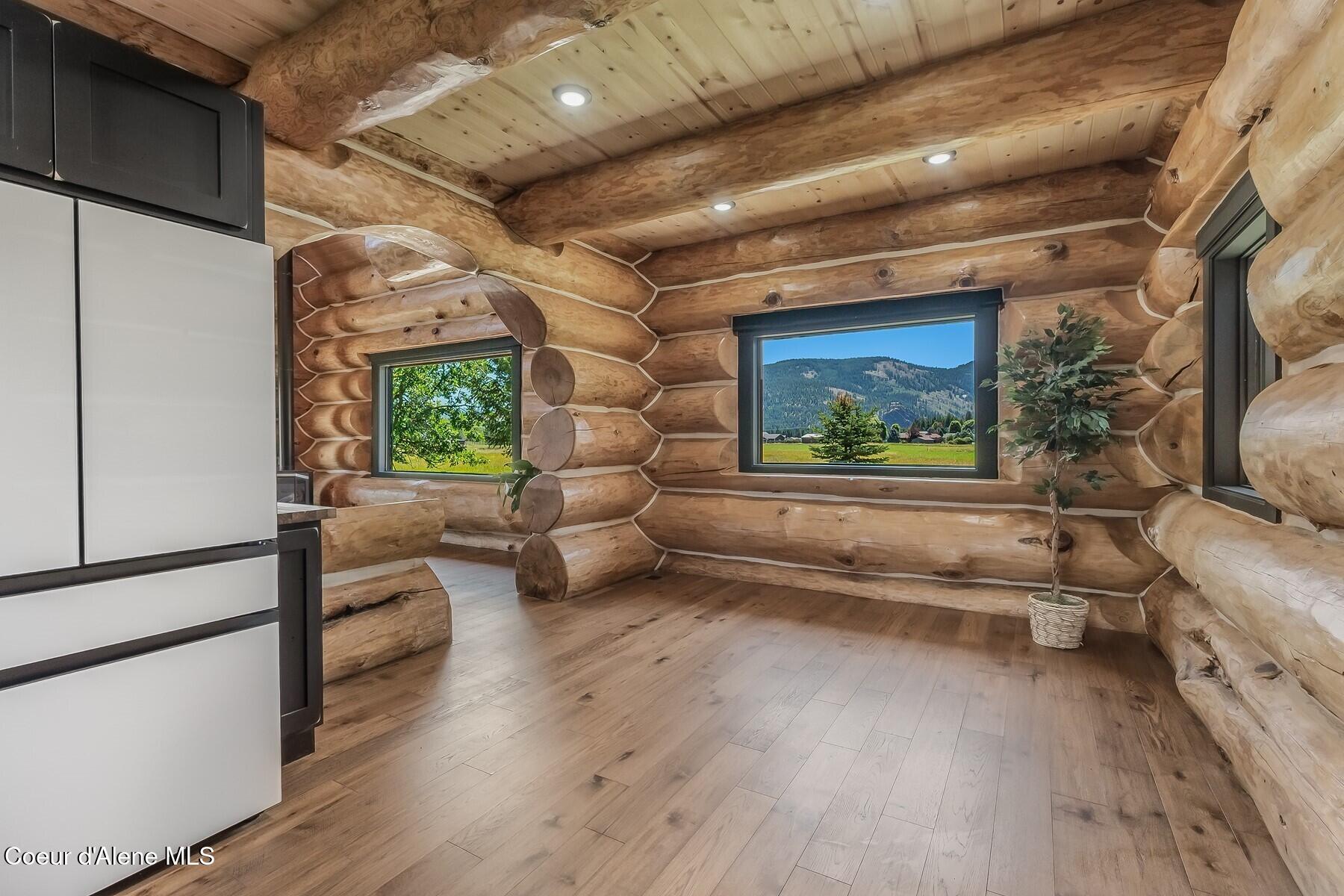 158 West Mountain Vw Road Moyie Springs, ID 83845 - Photo 11 of 63 Dining Area