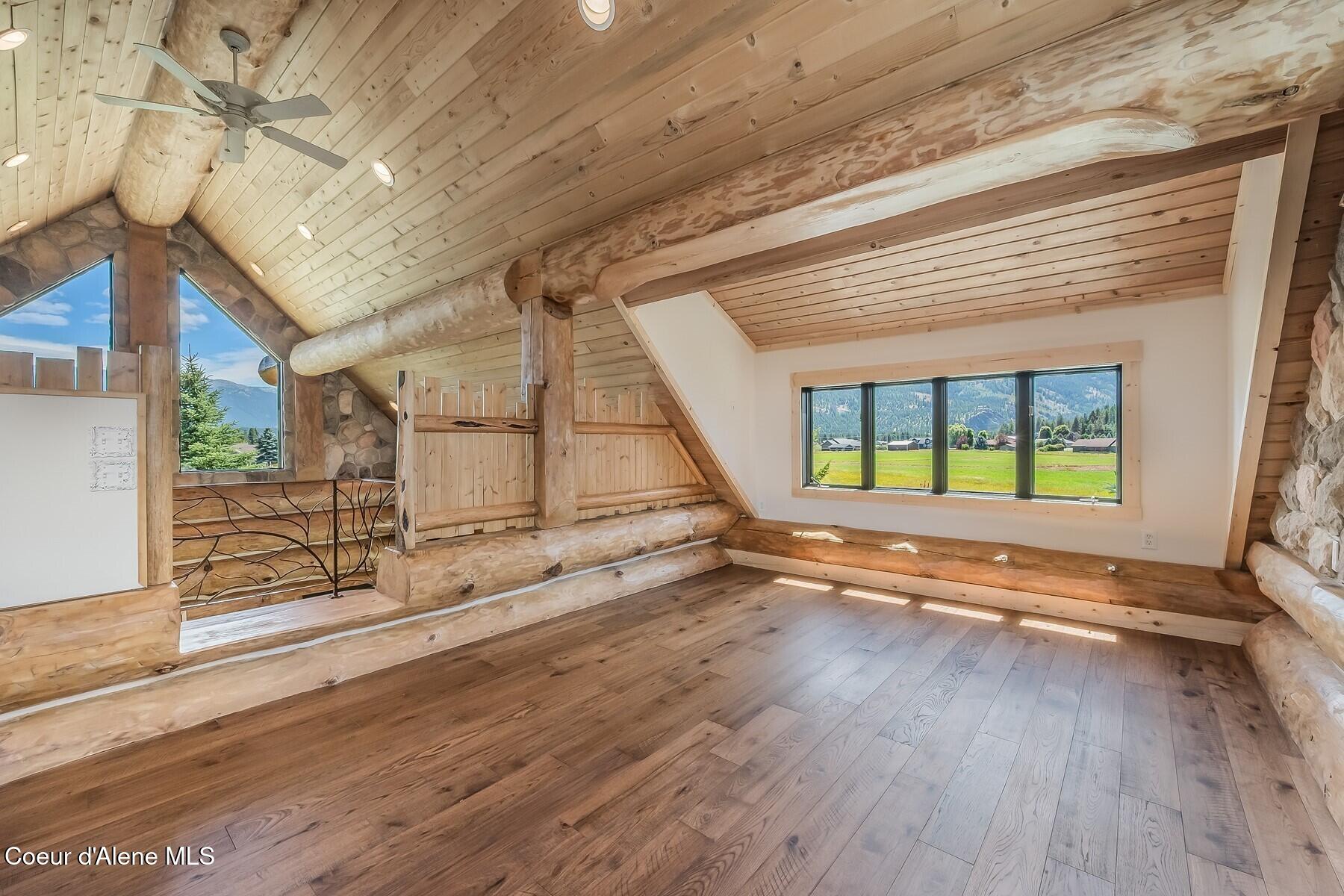 158 West Mountain Vw Road Moyie Springs, ID 83845 - Photo 22 of 63 Spacious Bedroom