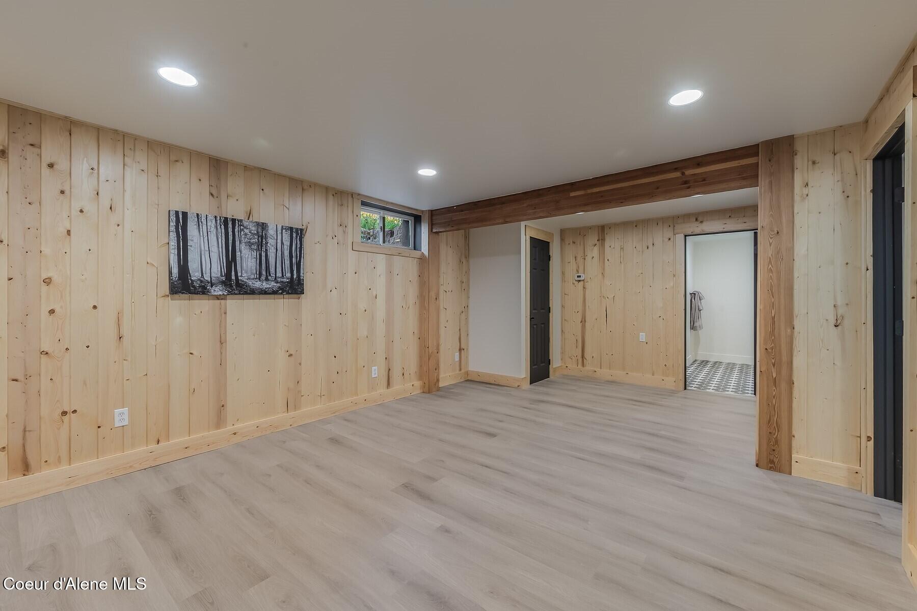 158 West Mountain Vw Road Moyie Springs, ID 83845 - Photo 30 of 63 Family Room Lower Level