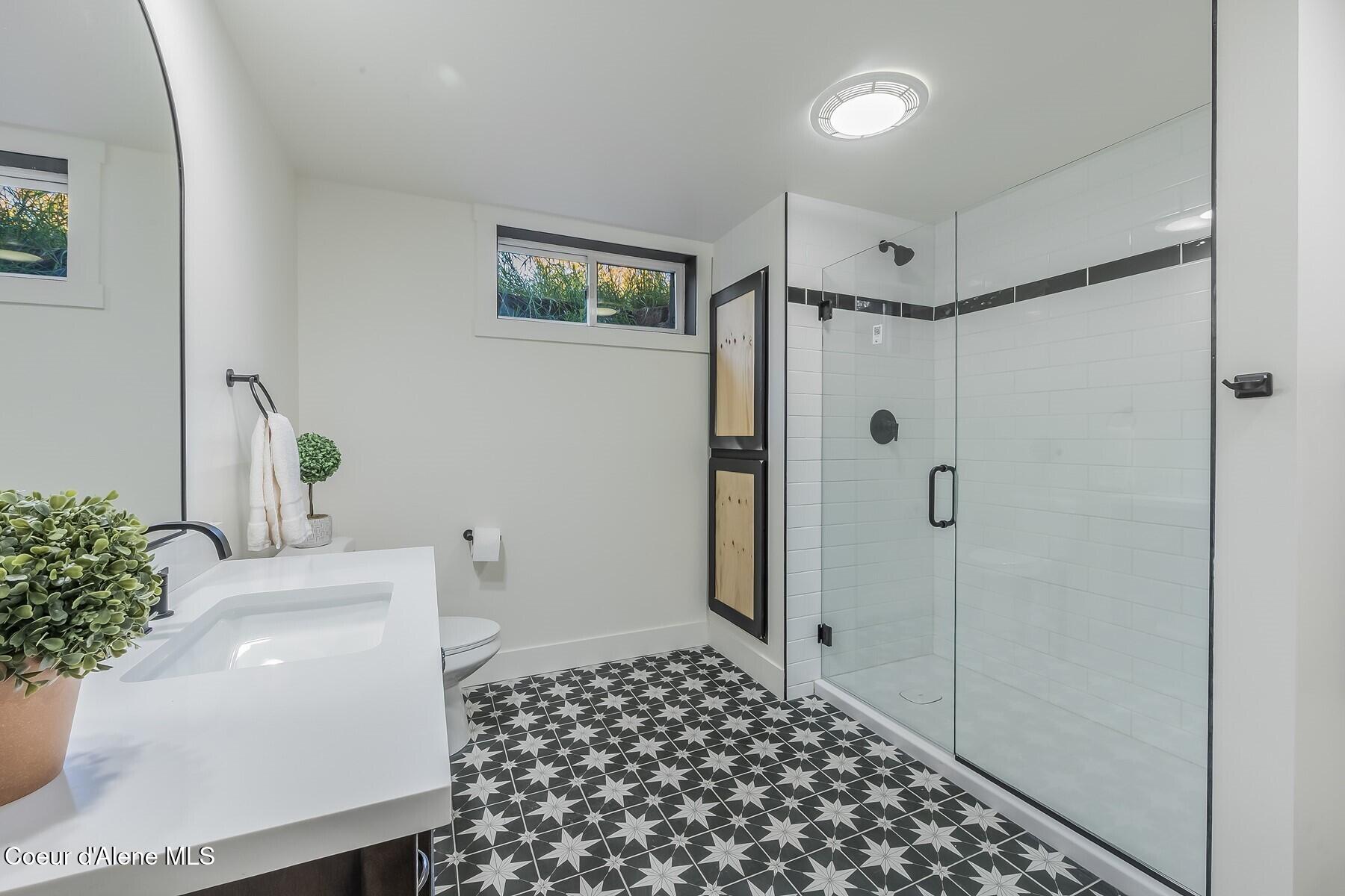 158 West Mountain Vw Road Moyie Springs, ID 83845 - Photo 32 of 63 Shower Stall- Tile