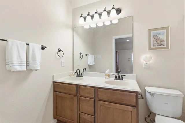 $475,000 | 2462 Sunderland Lane, Lewisville, TX 75067