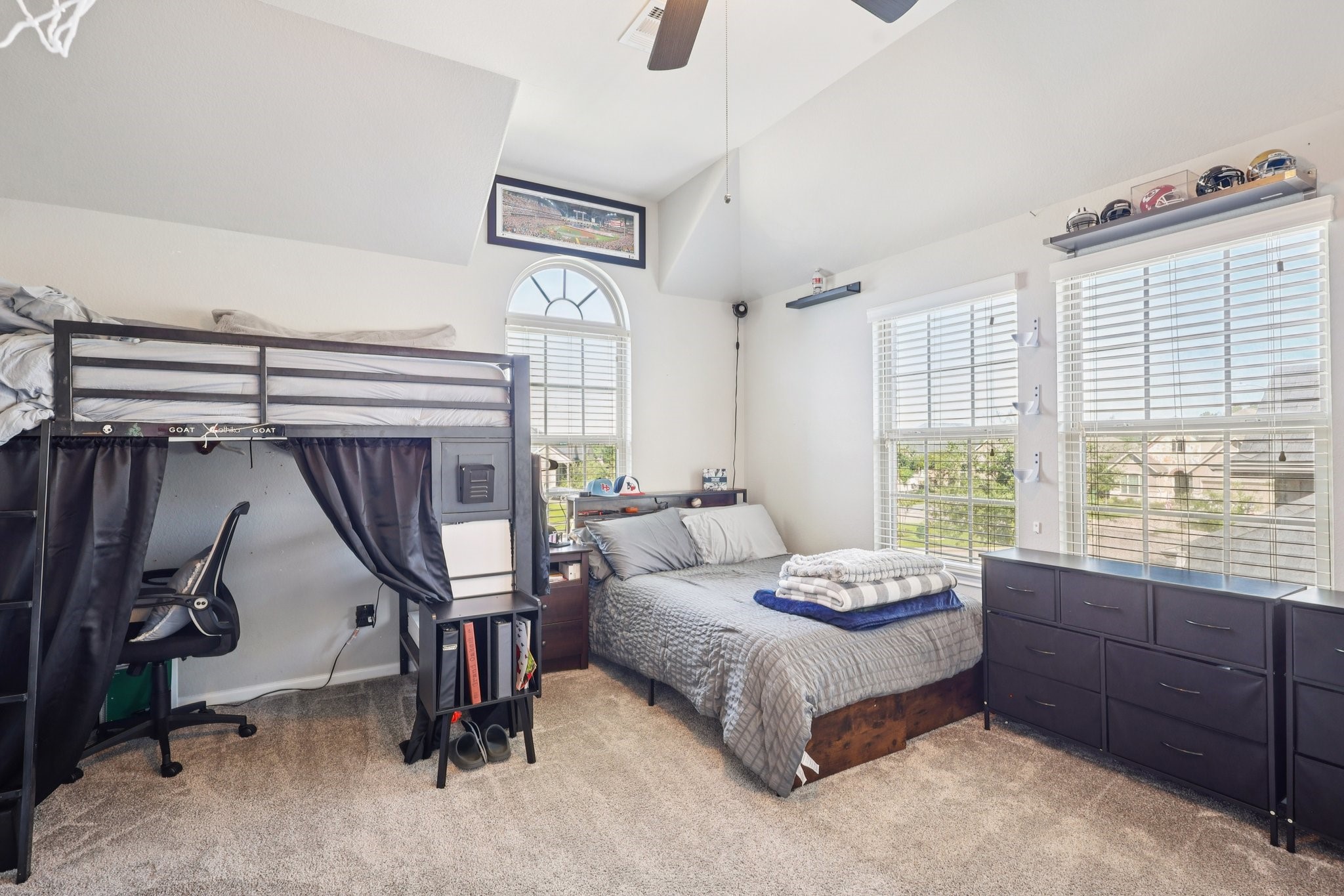 3663 Cottage Pines Lane Spring, TX 77386 - Photo 30 of 47 a bedroom with a bed and a window