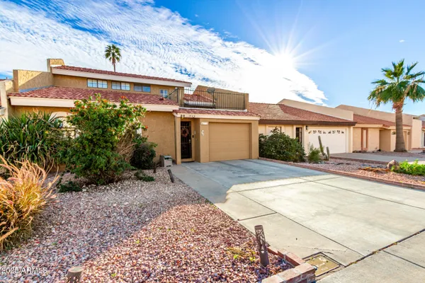 $369,000 | 2329 North Recker Road, Unit 20, Mesa, AZ 85215