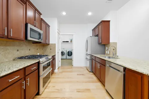 $420,000 | 11105 Avery Station Loop, Unit 25, Austin, TX 78717