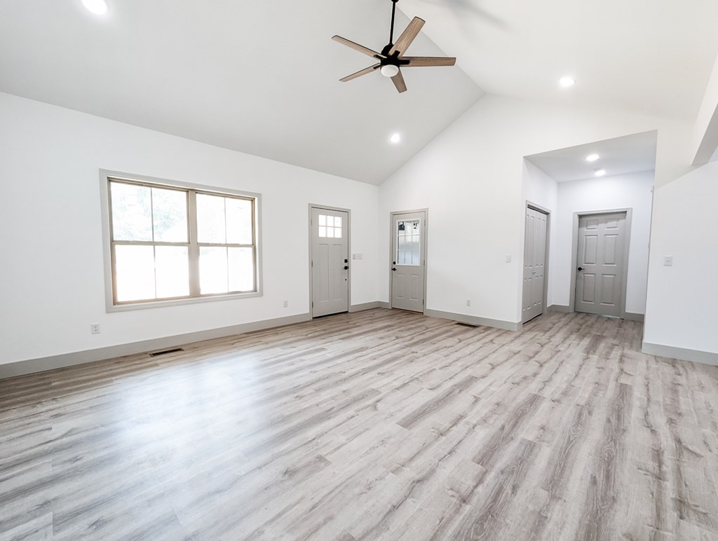 3011 Highgate Court Dalton, GA 30721 - Photo 7 of 25 Gallery Image 7