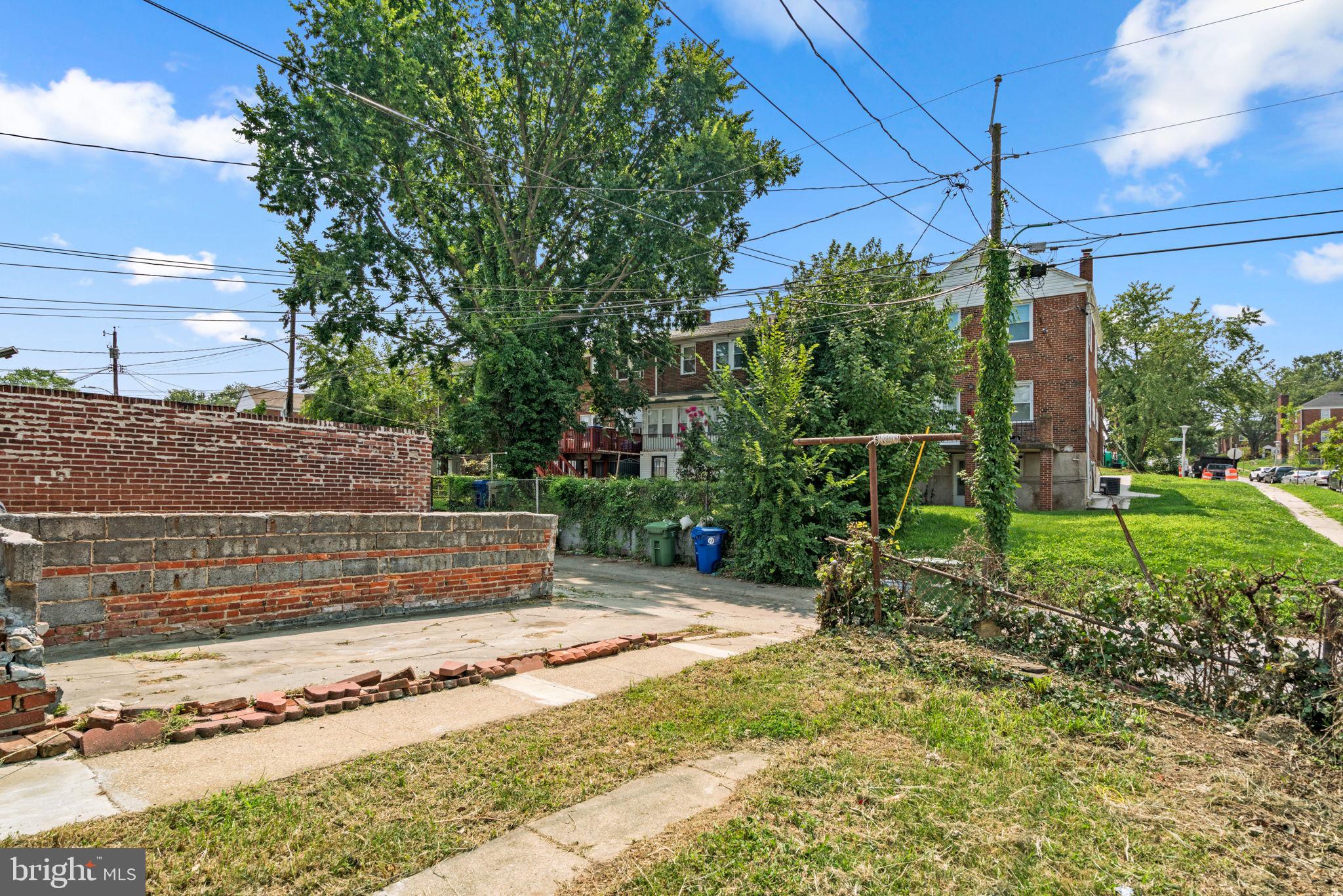 1601 Kingsway Road Baltimore, MD 21218 - Photo 28 of 31 Rear Yard