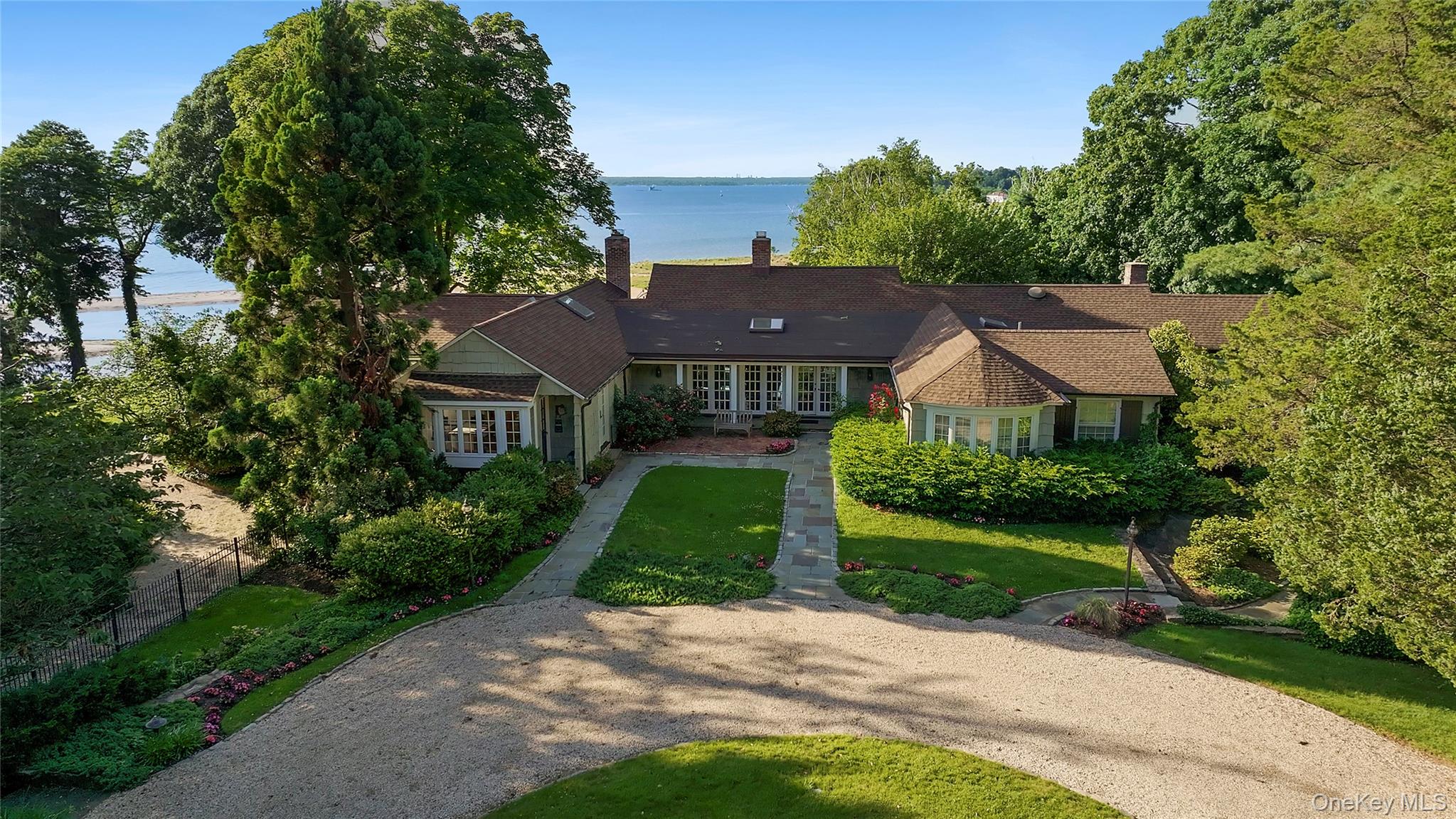 120 West Creek Farms Road Sands Point, NY 11050 - Photo 40 of 49