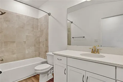 $365,000 | 4020 Via Sienna Circle, Sarasota, FL 34243