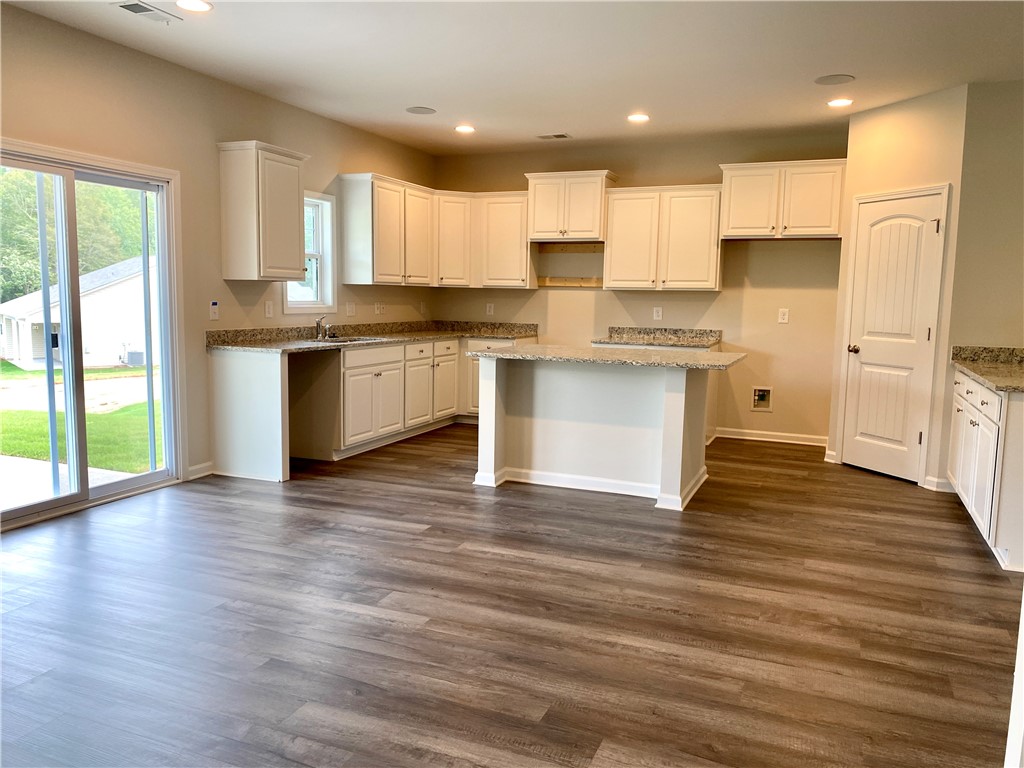 249 Carvel Trail Seneca, SC 29678 - Photo 9 of 28