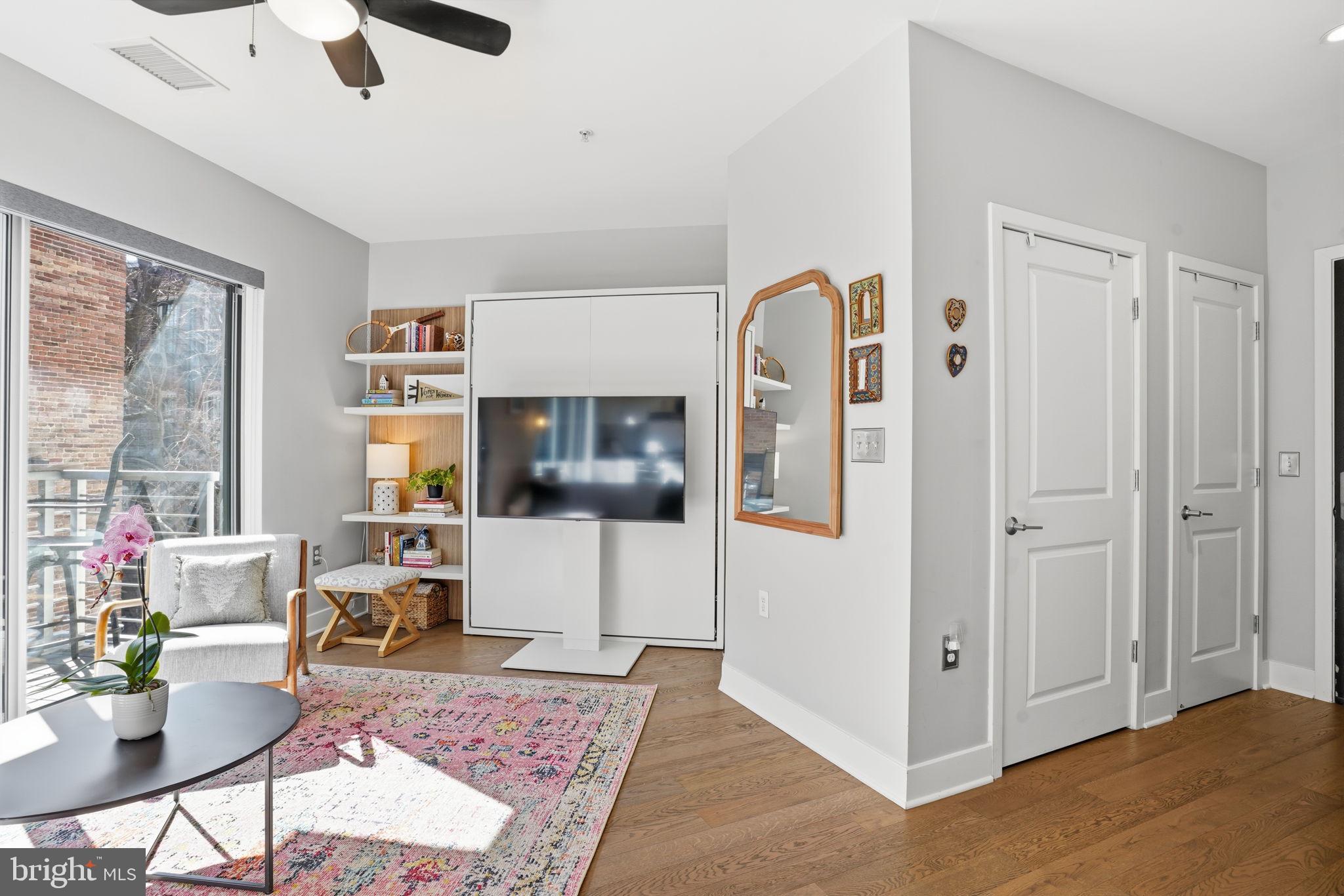 2550 17th Street Northwest, Unit 305 Washington, DC 20009 - Photo 4 of 20