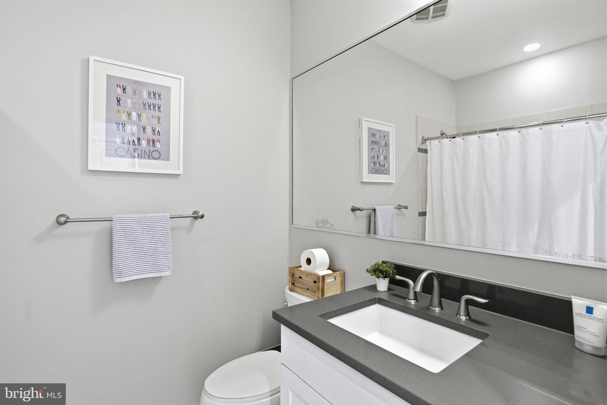 2550 17th Street Northwest, Unit 305 Washington, DC 20009 - Photo 8 of 20