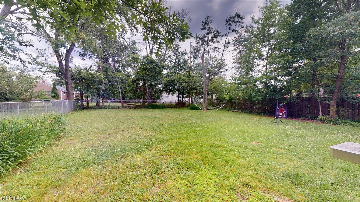 4934 Fairlawn Road Cleveland, OH 44124 - Photo 24 of 30 Gallery Image 24