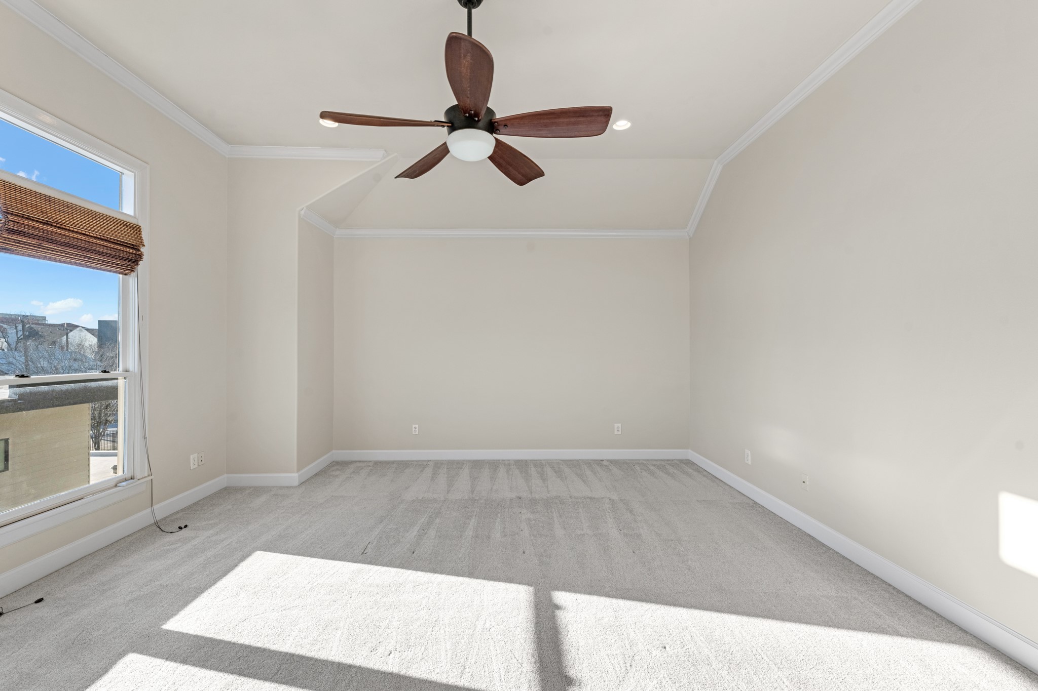 5106 Crawford Street Houston, TX 77004 - Photo 25 of 37 a view of a room with a sink and a window