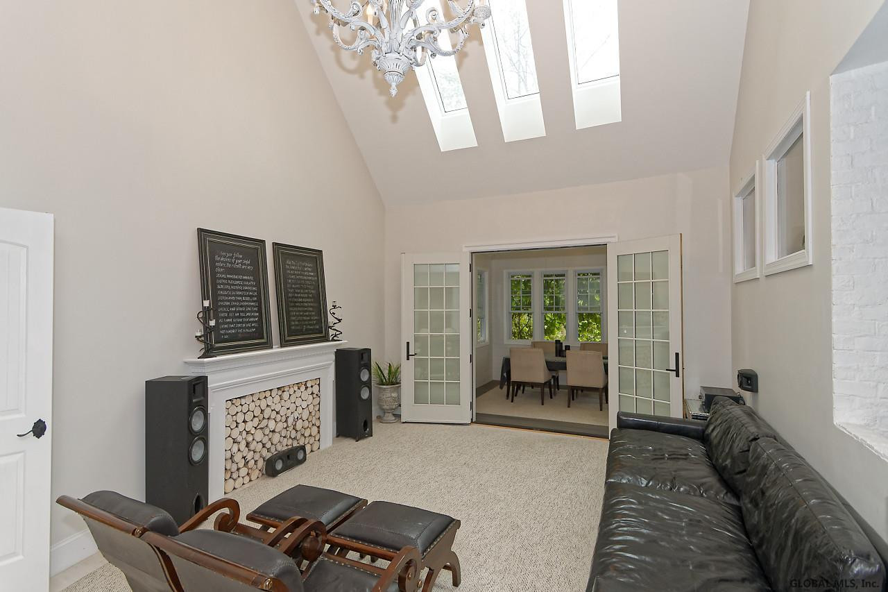 6033 Nott Road Guilderland, NY 12084 - Photo 13 of 52 Photo 13
