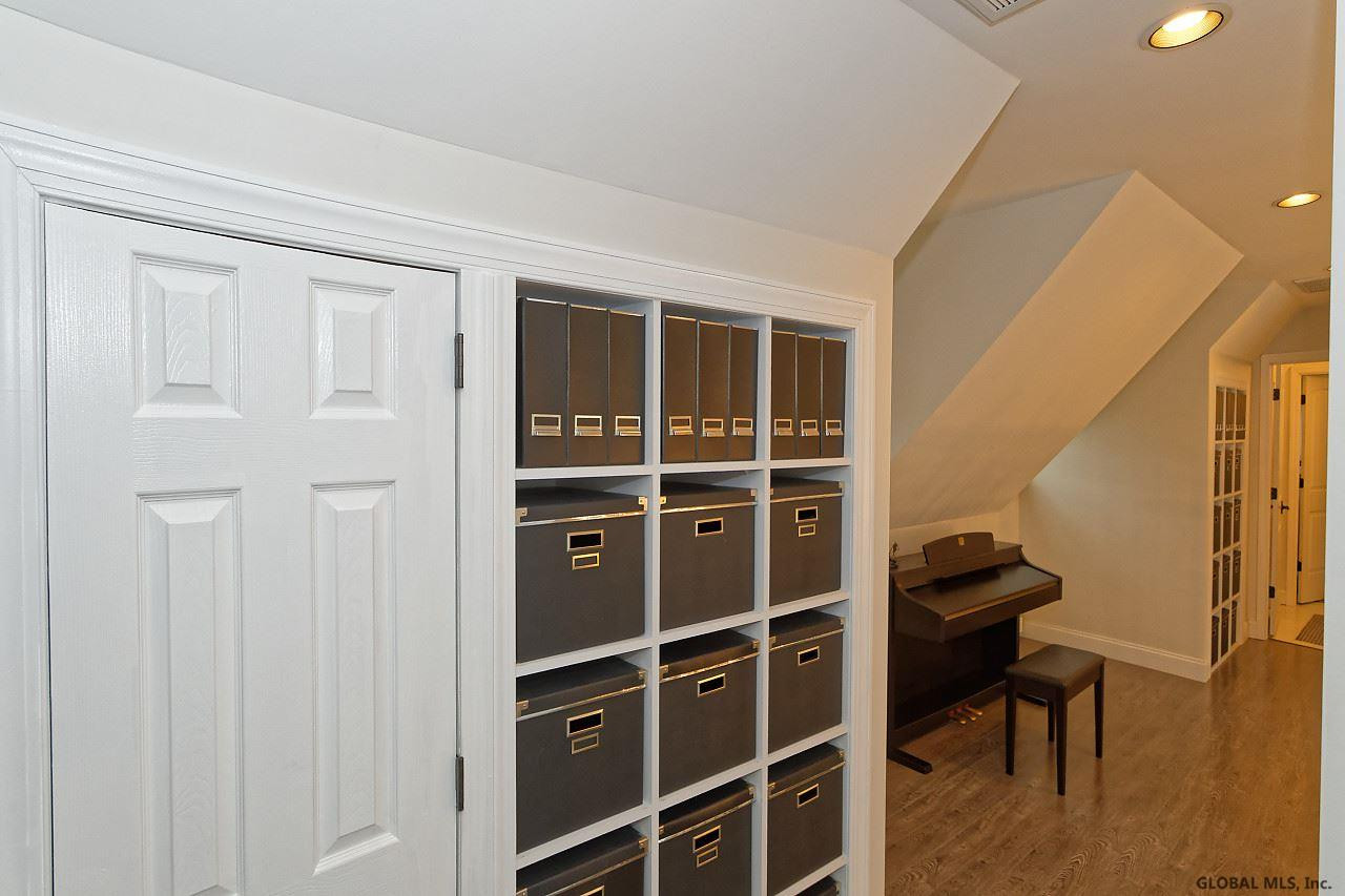 6033 Nott Road Guilderland, NY 12084 - Photo 23 of 52 Photo 23