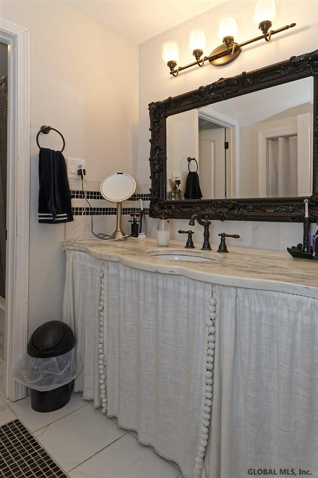 6033 Nott Road Guilderland, NY 12084 - Photo 36 of 52 Photo 36