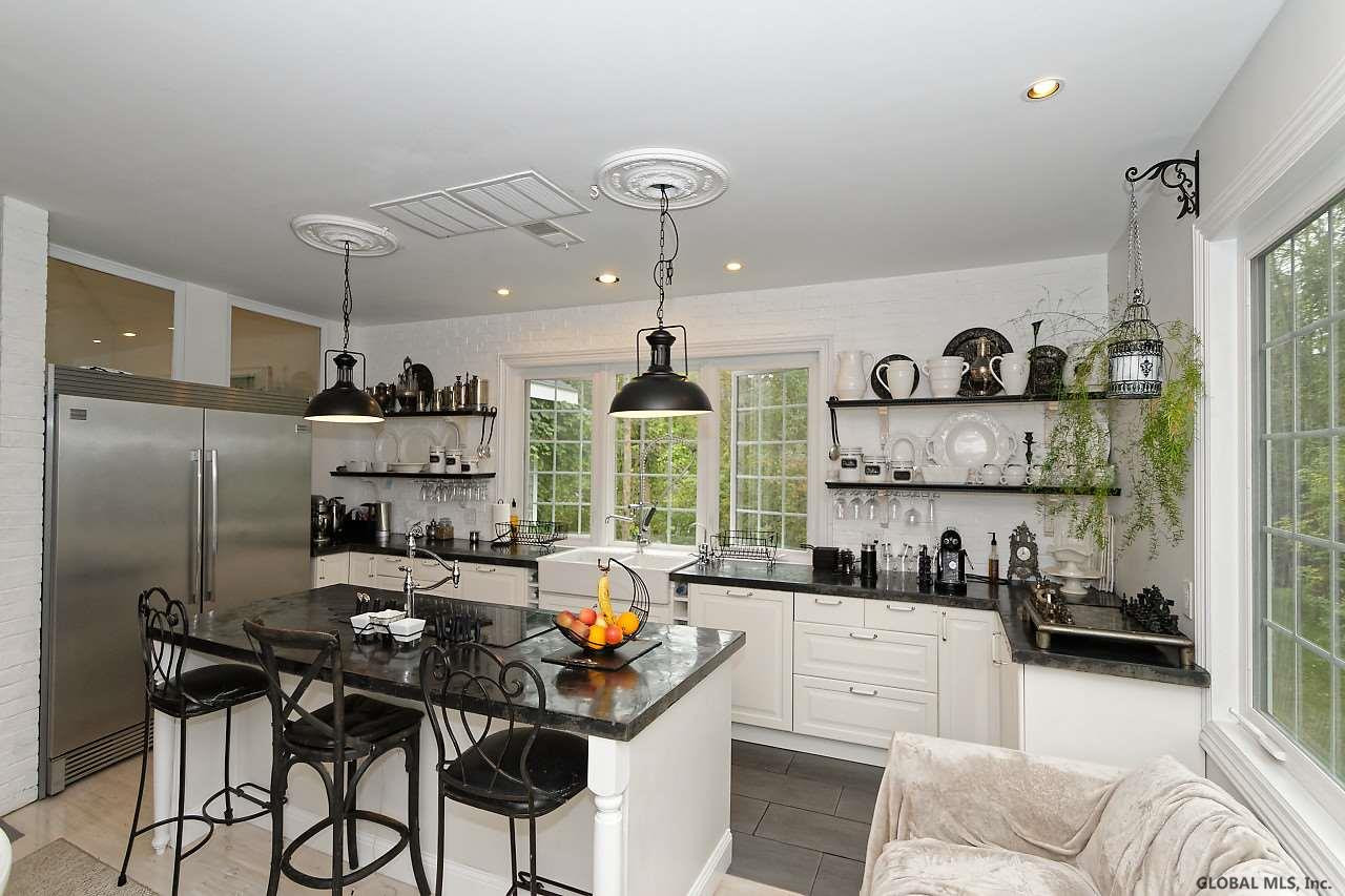 6033 Nott Road Guilderland, NY 12084 - Photo 5 of 52 Photo 5