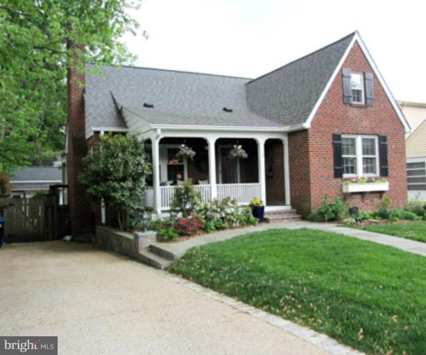4714 16th Road North Arlington, VA 22207 - Photo 1 of 26 Exterior (Main)