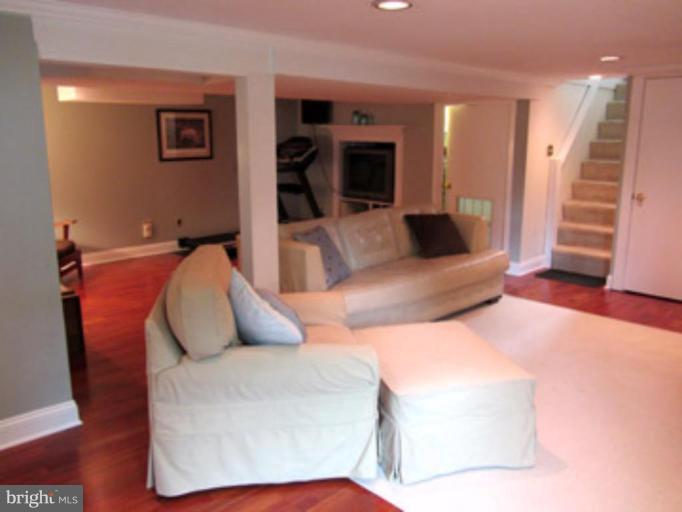 4714 16th Road North Arlington, VA 22207 - Photo 25 of 26 Recreation Room