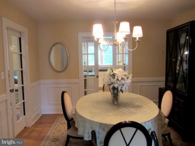 4714 16th Road North Arlington, VA 22207 - Photo 4 of 26 Dining Room