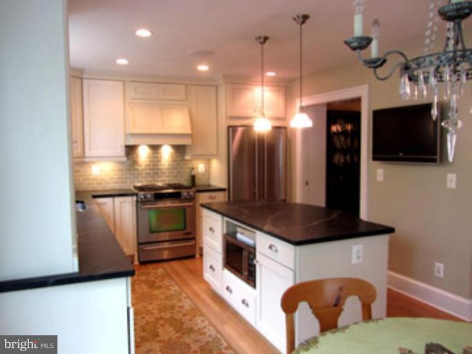 4714 16th Road North Arlington, VA 22207 - Photo 8 of 26 Kitchen #2