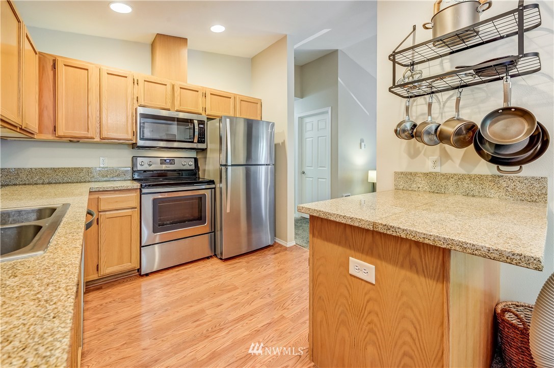 1001 West Casino Road, Unit C201 Everett, WA 98204 - Photo 7 of 19