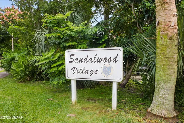 $1,600 | 168 West Sandalwood Court, Daytona Beach, FL 32119