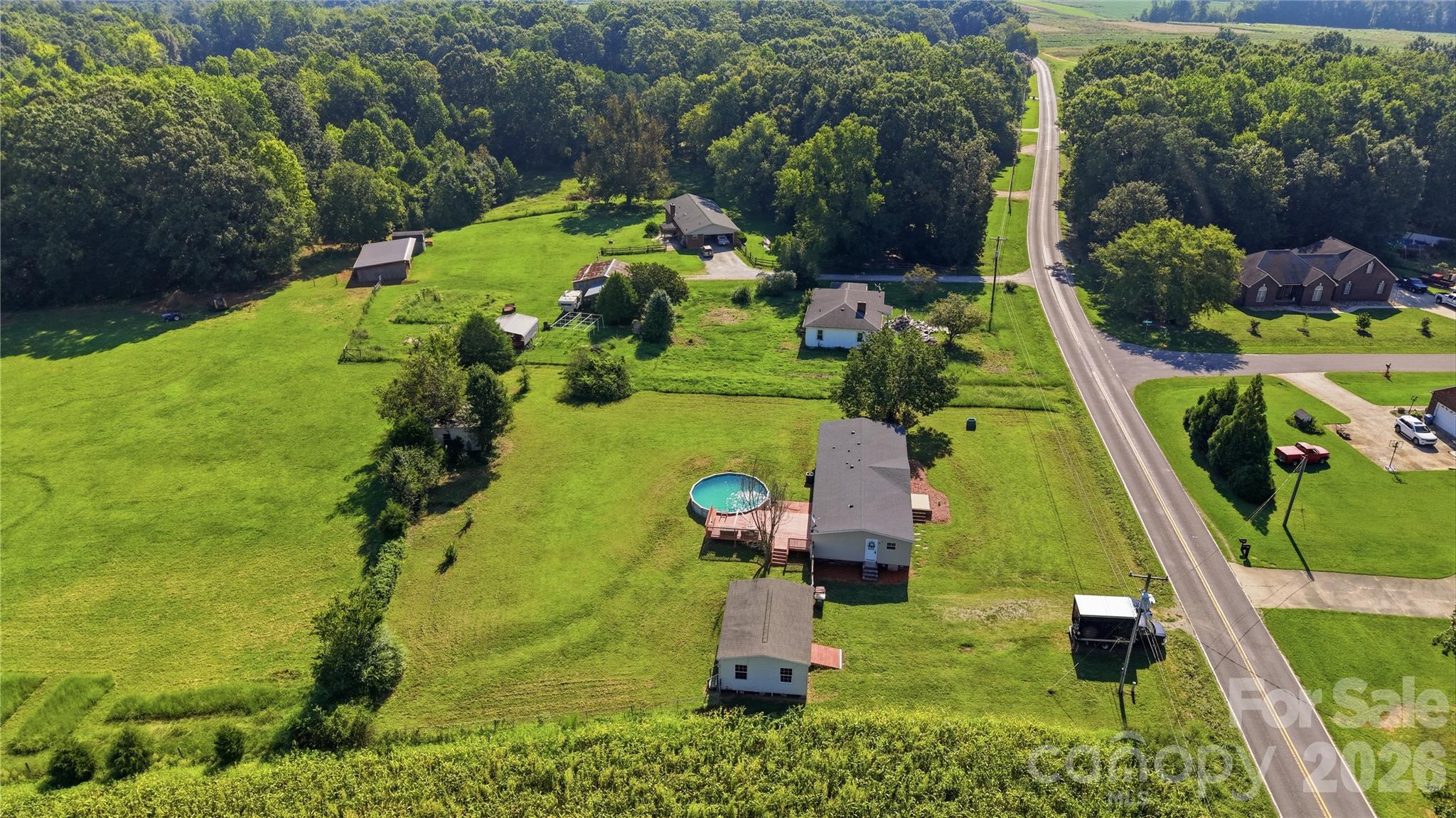 950 Weaver Road Salisbury, NC 28147 - Photo 6 of 40 Gallery Image 6