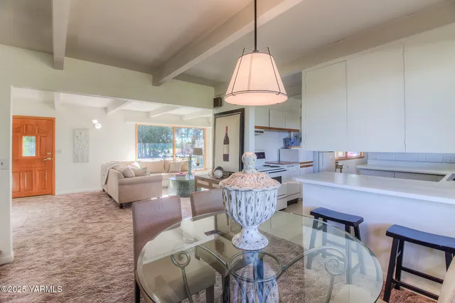 $468,750 | 4102 Naches Heights Road, Yakima, WA 98908