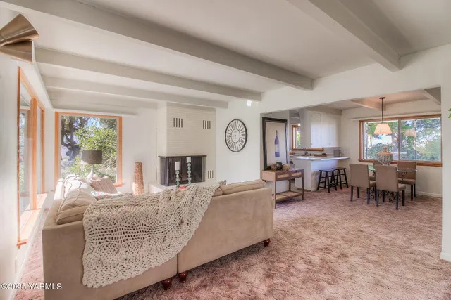 $468,750 | 4102 Naches Heights Road, Yakima, WA 98908