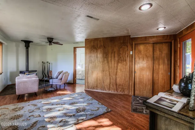 $468,750 | 4102 Naches Heights Road, Yakima, WA 98908