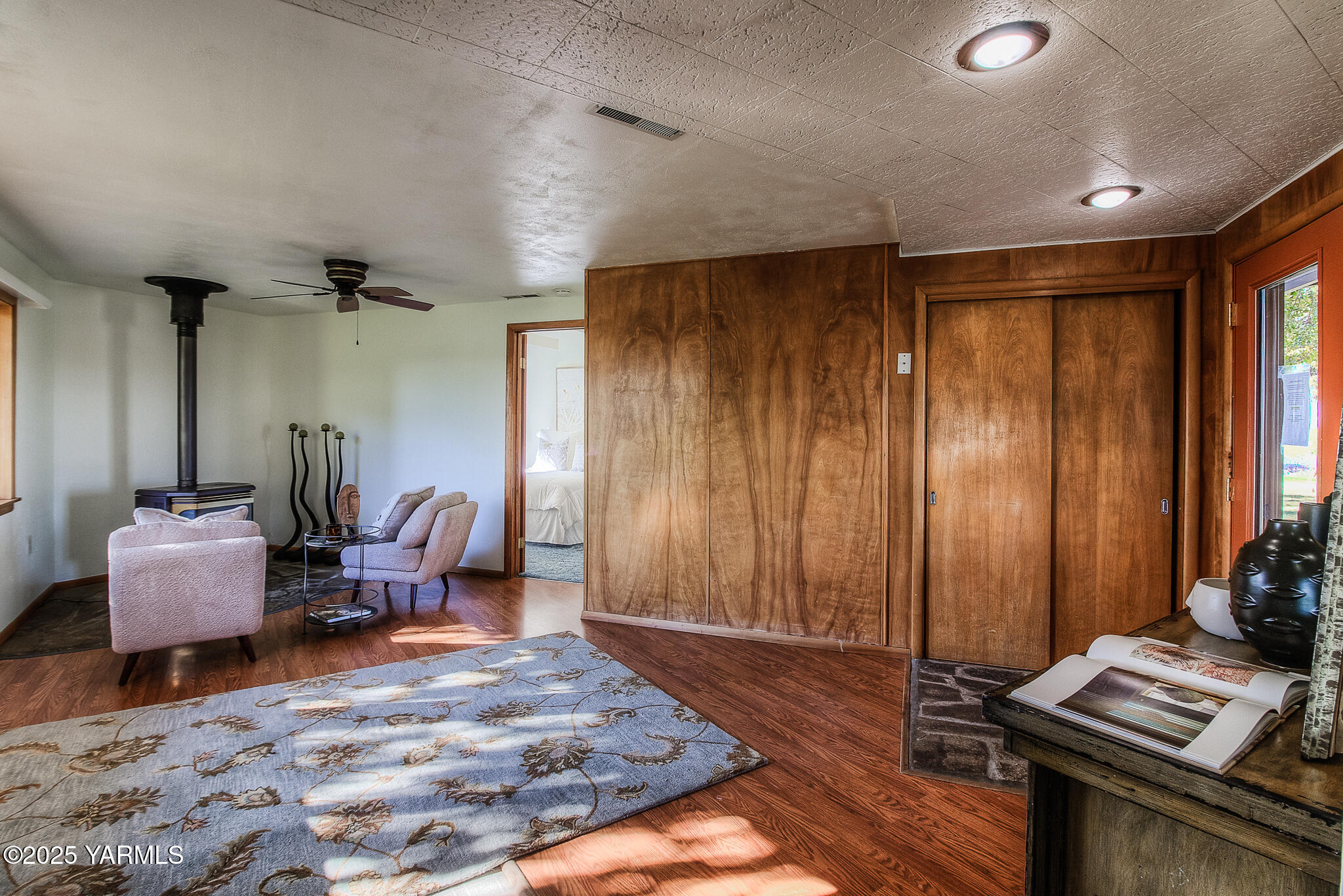 4102 Naches Heights Road Yakima, WA 98908 - Photo 18 of 41 Family Room