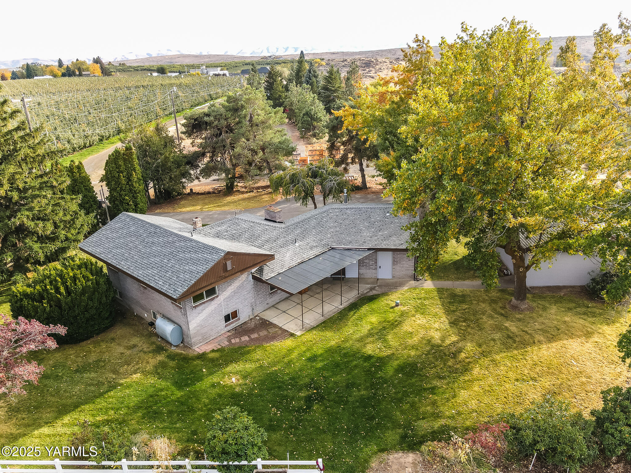 4102 Naches Heights Road Yakima, WA 98908 - Photo 2 of 41 Back Side of Home