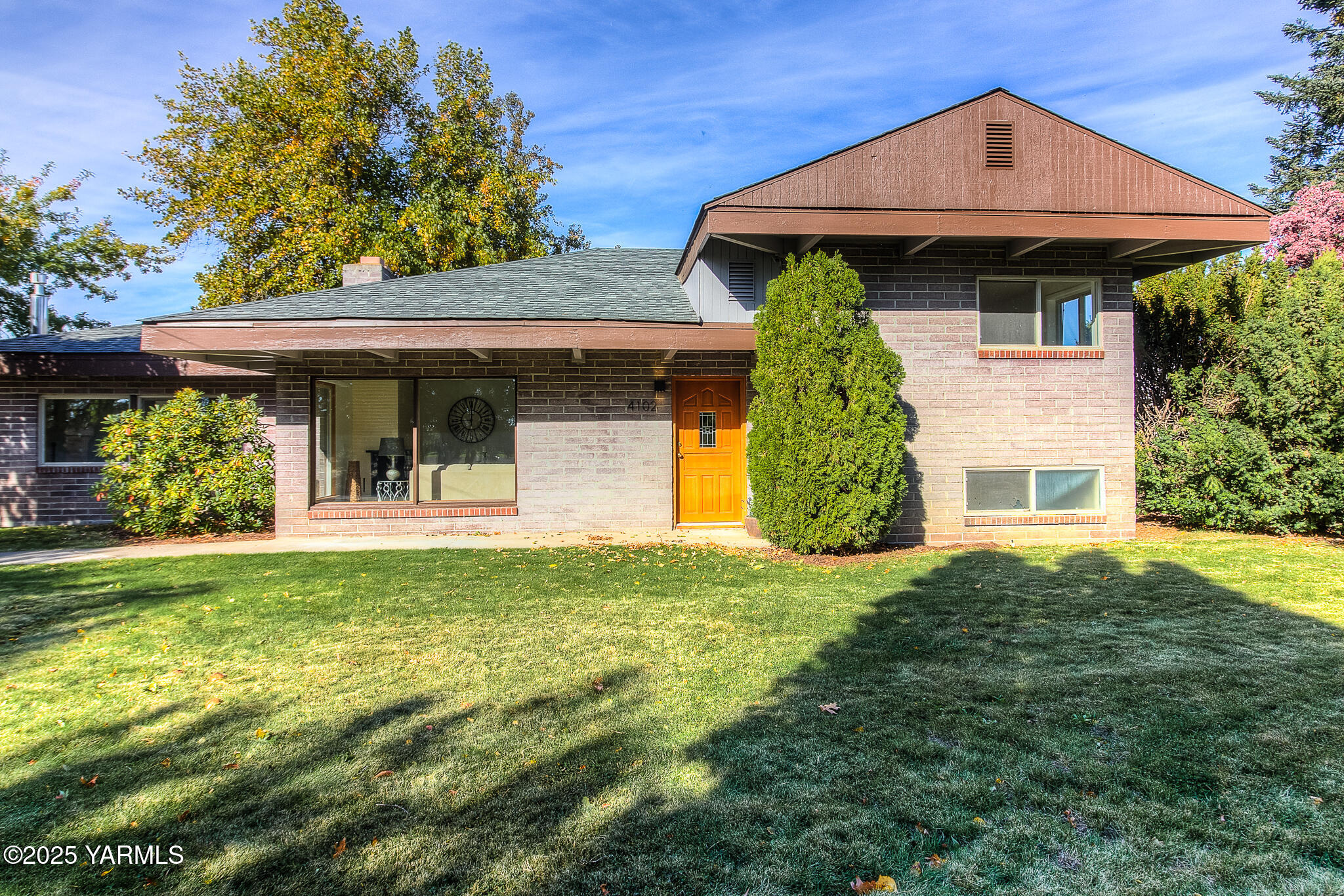 4102 Naches Heights Road Yakima, WA 98908 - Photo 35 of 41 Front of Home