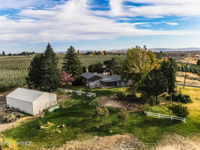 $468,750 | 4102 Naches Heights Road, Yakima, WA 98908