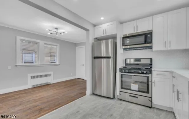 $2,300 | 83 Sheridan Street, Irvington, NJ 07111