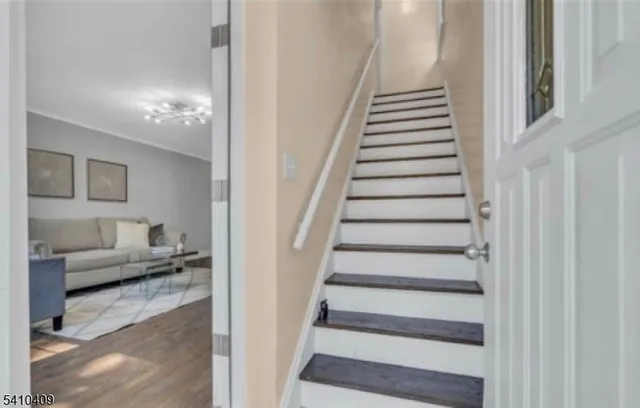 $2,300 | 83 Sheridan Street, Irvington, NJ 07111